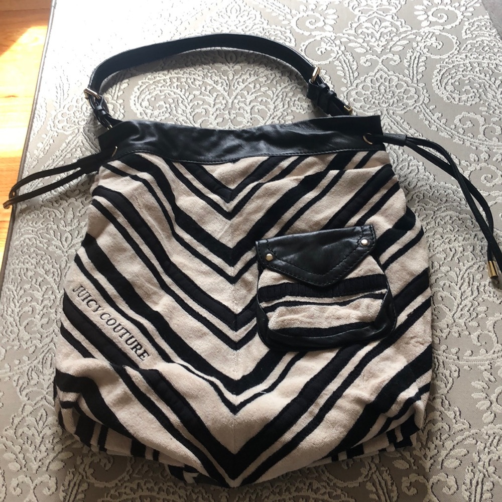 Juicy couture terry chevron handbag beach